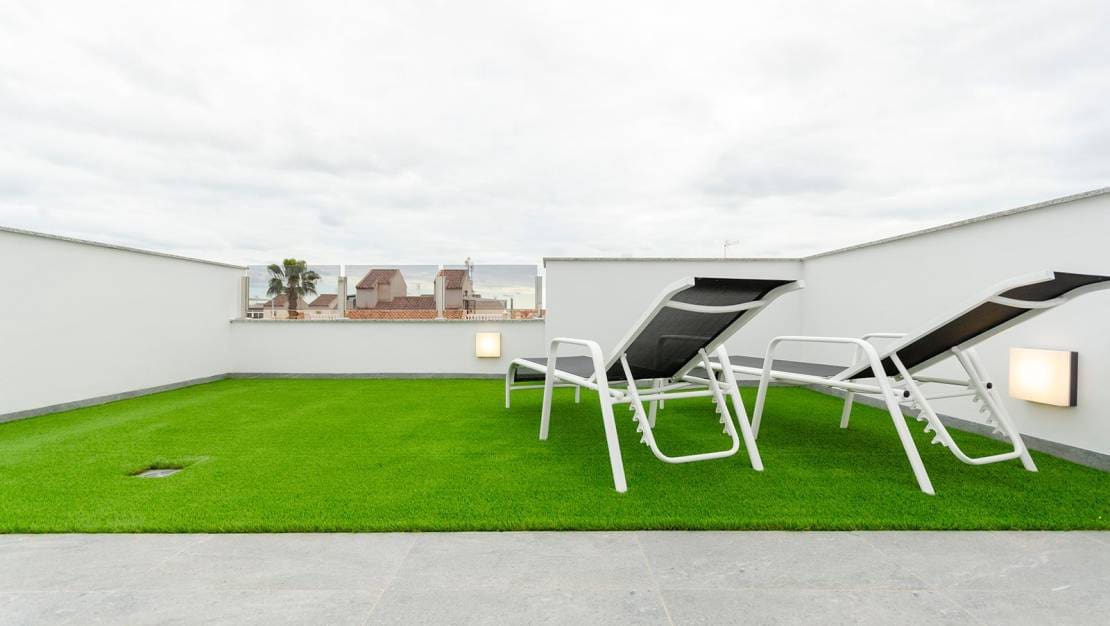 3 bedroom Villa for sale in Torrevieja with pool garage - € 409,000 (Ref: 9034821)