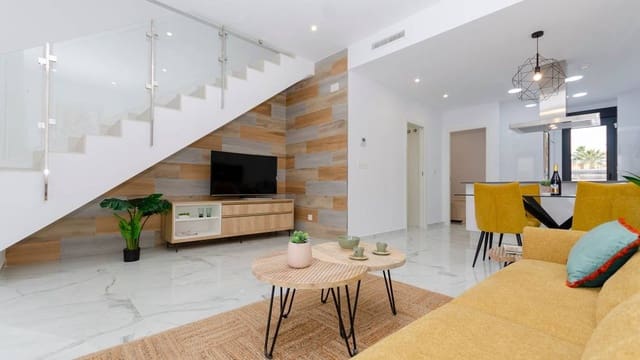 3 soveværelse Villa til salg i El Chaparral - La Siesta - La Torreta, Torrevieja med swimmingpool garage - € 409.000 (Ref: 9034821)