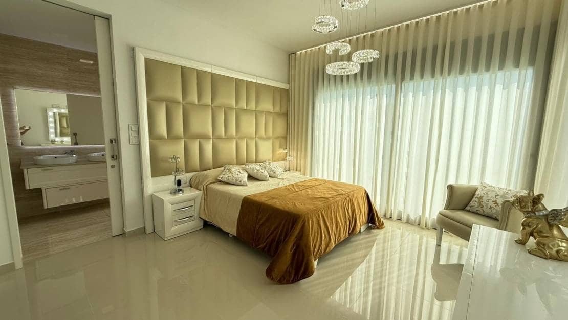 5 camera da letto Villetta Bifamiliare in vendita in San Miguel de Salinas con piscina garage - 849.000 € (Rif: 9061907)