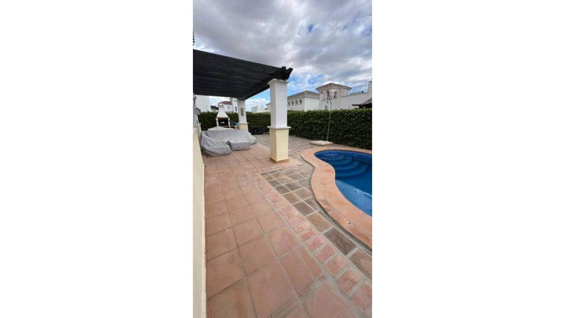 3 makuuhuone Huvila myytävänä paikassa Polop mukana uima-altaan - 598 000 € (Ref: 9254153)