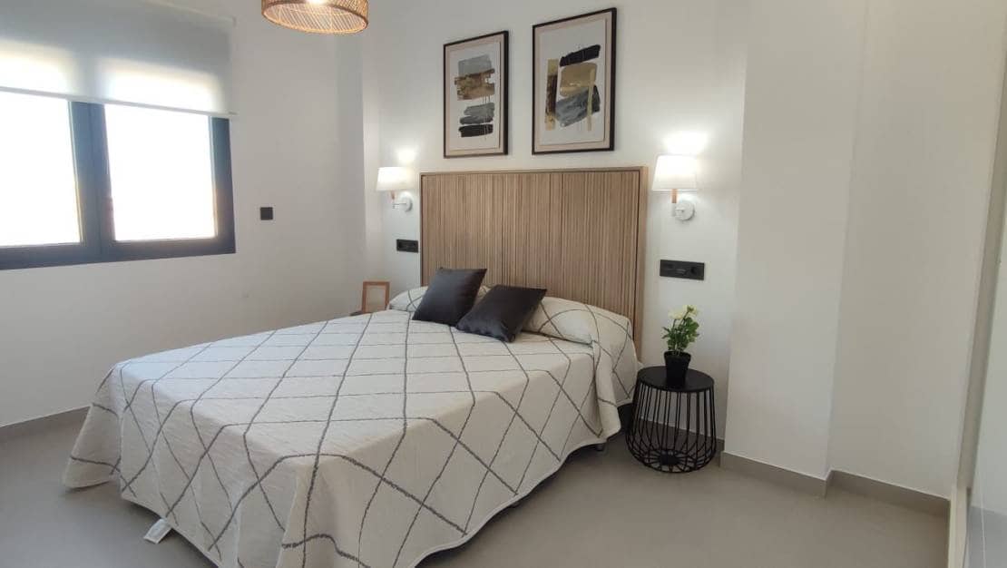 3 soveværelse Semi-Rækkehus til salg i Los Belones med swimmingpool garage - € 355.000 (Ref: 9301505)