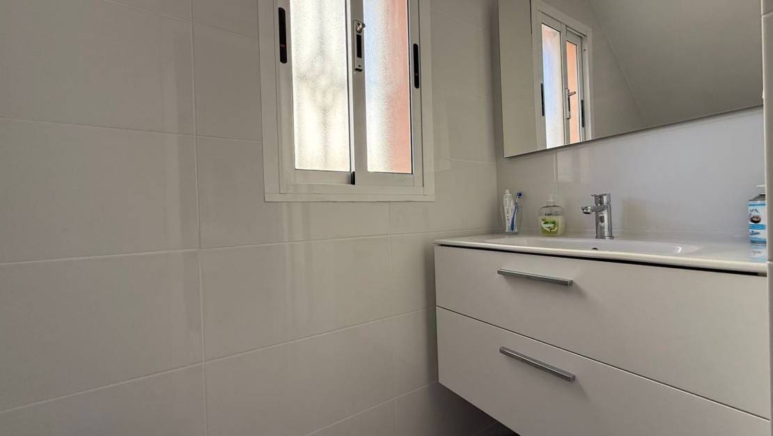 2 camera da letto Villetta Bifamiliare in vendita in Blue Lagoon con piscina - 230.000 € (Rif: 9371381)