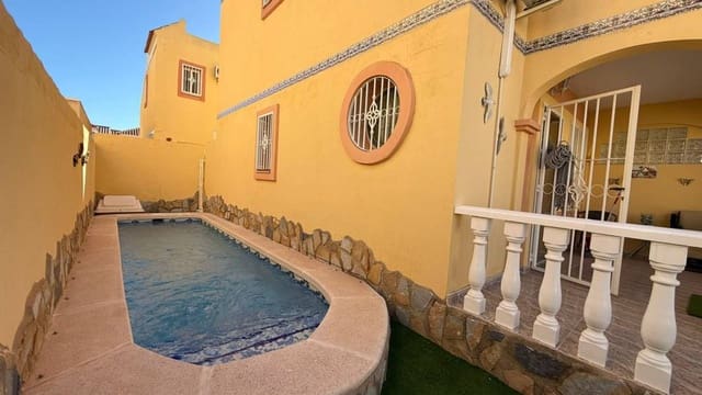 2 bedroom Semi-detached Villa for sale in Blue Lagoon with pool - € 230,000 (Ref: 9371381)