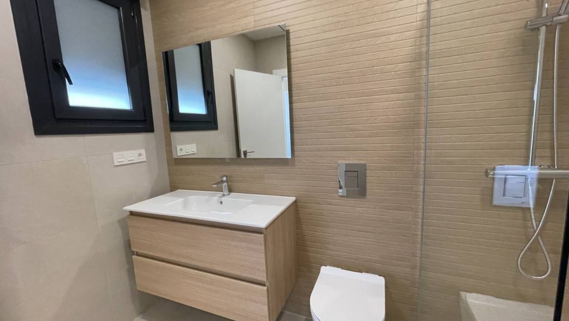 3 bedroom Villa for sale in Heredades with pool garage - € 359,900 (Ref: 9386985)