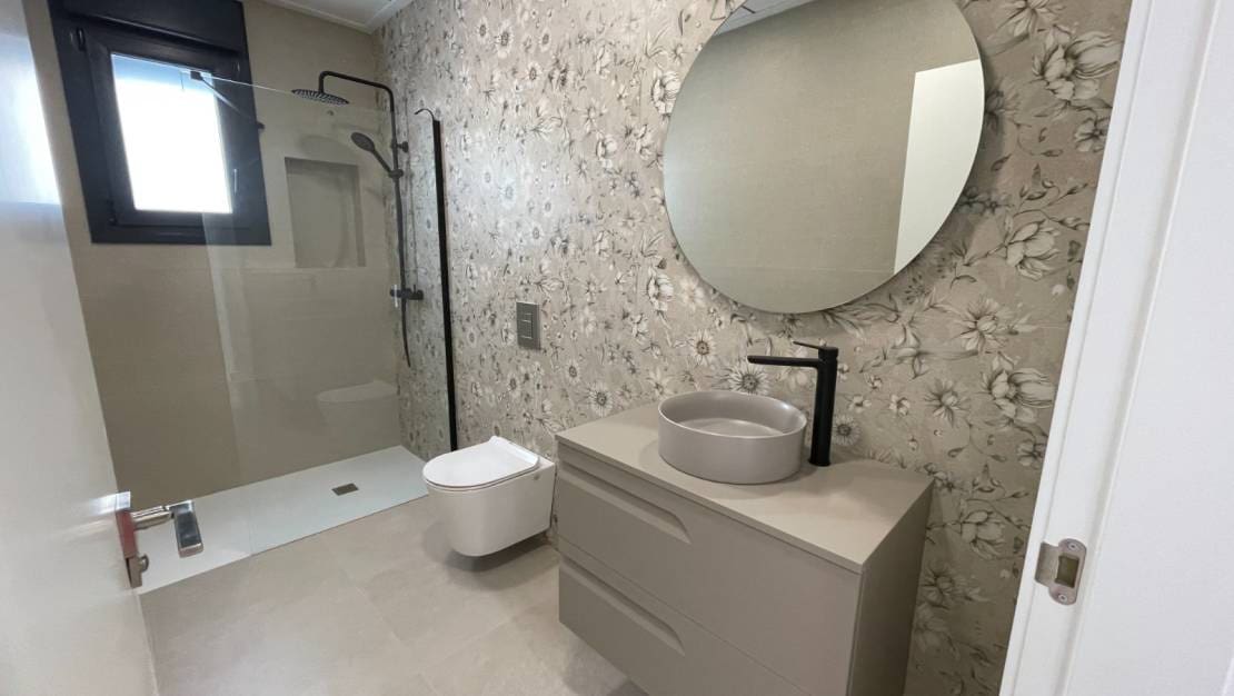 3 bedroom Villa for sale in Heredades with pool garage - € 359,900 (Ref: 9386985)