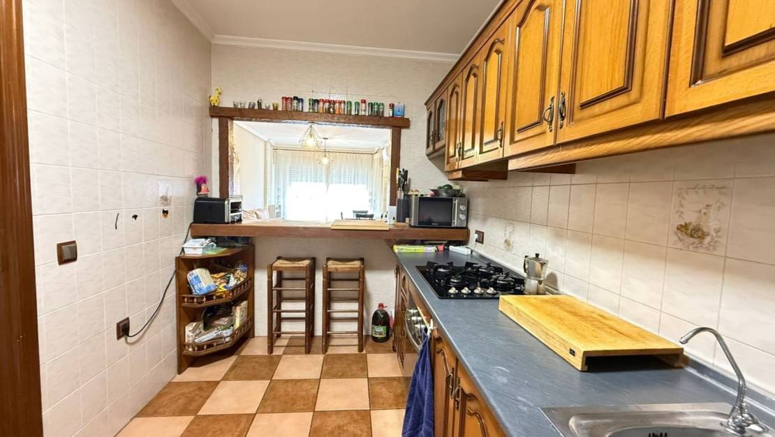 3 bedroom Flat for sale in San Miguel de Salinas with garage - € 157,500 (Ref: 9436447)