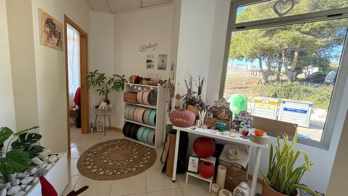 Local Comercial de 2 habitaciones en San Miguel de Salinas en venta - 225.750 € (Ref: 9447429)