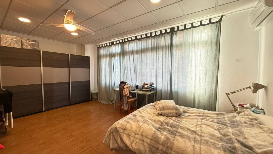 Local Comercial de 2 habitaciones en San Miguel de Salinas en venta - 225.750 € (Ref: 9447429)