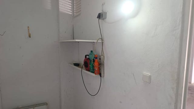 Garage for rent in Villamartin, Orihuela - € 150 (Ref: 9449730)