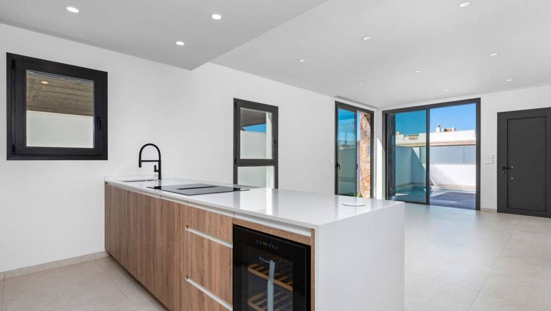 Casa de 3 habitaciones en Pilar de la Horadada en venta con piscina garaje - 339.000 € (Ref: 9454809)