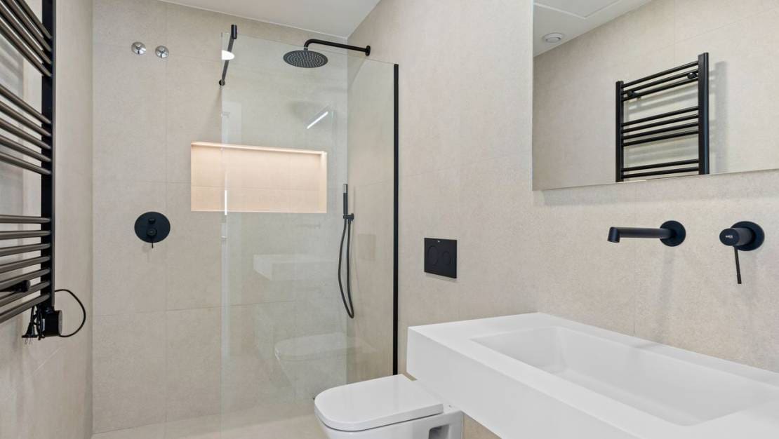 Casa de 3 habitaciones en Pilar de la Horadada en venta con piscina garaje - 339.000 € (Ref: 9454809)