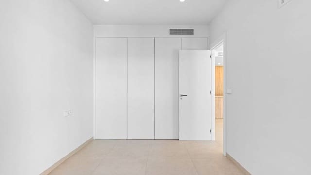 Casa de 3 habitaciones en Pilar de la Horadada ciudad, Pilar de la Horadada en venta con piscina garaje - 339.000 € (Ref: 9454809)