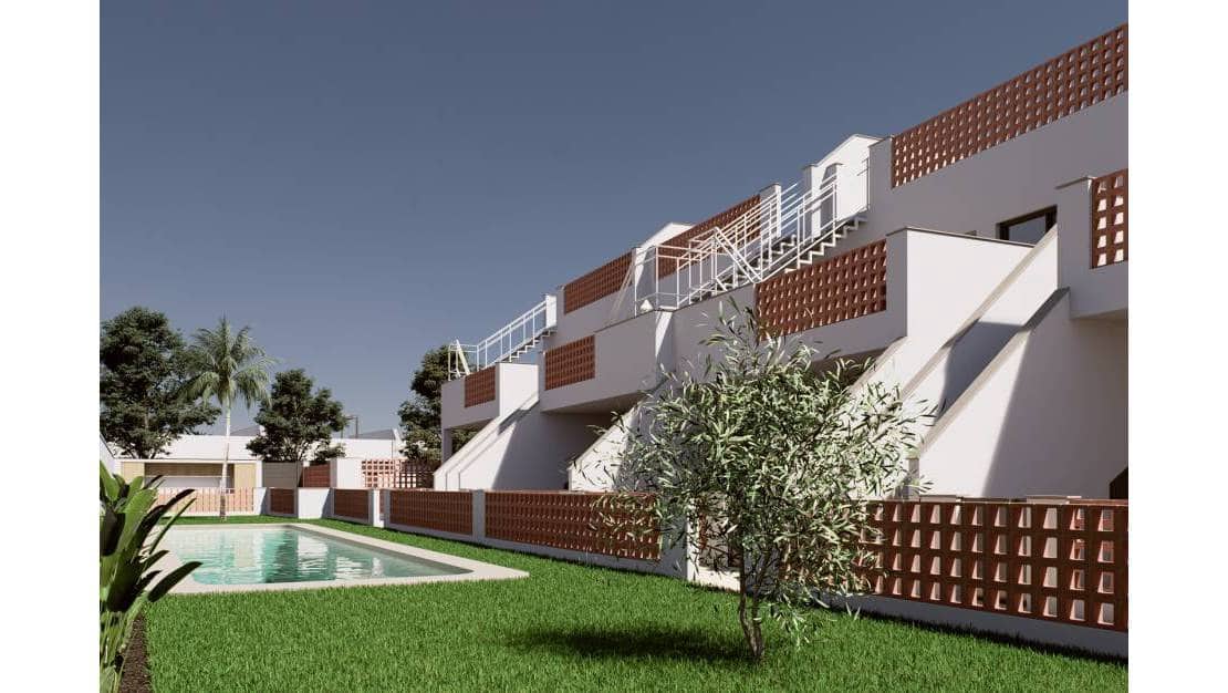 Casa de 3 habitaciones en Pilar de la Horadada en venta con piscina garaje - 339.000 € (Ref: 9454809)