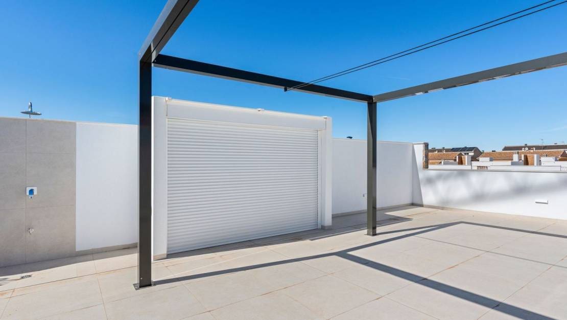 Casa de 3 habitaciones en Pilar de la Horadada en venta con piscina garaje - 339.000 € (Ref: 9454809)