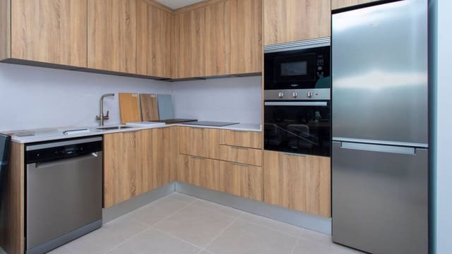 Apartamento de 3 habitaciones en Playa Tamarit - Playa Lissa, Santa Pola en venta con piscina garaje - 375.000 € (Ref: 9544463)