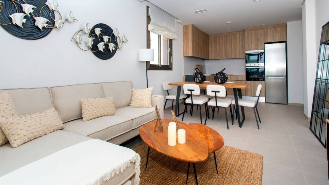 Apartamento de 3 habitaciones en Santa Pola en venta con piscina garaje - 375.000 € (Ref: 9544463)