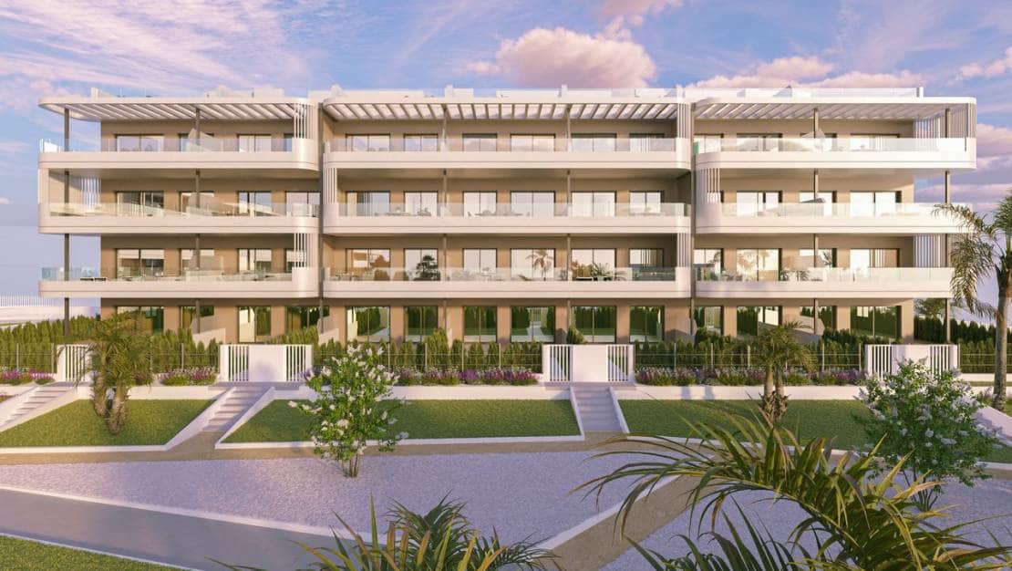 Apartamento de 2 habitaciones en Torrevieja en venta con piscina garaje - 280.000 € (Ref: 9544465)