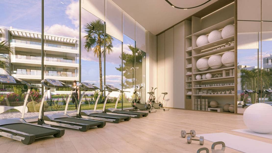 Apartamento de 2 habitaciones en Torrevieja en venta con piscina garaje - 280.000 € (Ref: 9544465)