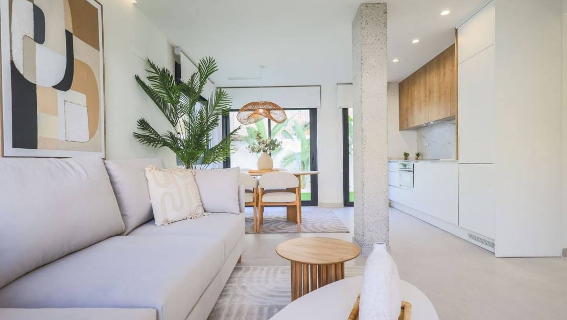 3 soveværelse Villa til salg i Campoamor med swimmingpool - € 590.000 (Ref: 9611975)