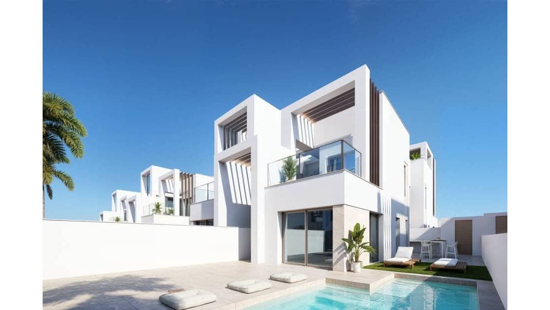 3 bedroom Villa for sale in Los Alcazares with pool garage - € 439,000 (Ref: 9665136)