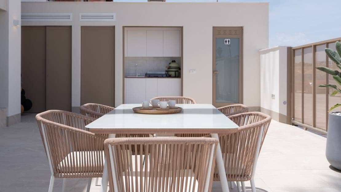 3 bedroom Villa for sale in Los Alcazares with pool garage - € 439,000 (Ref: 9665136)