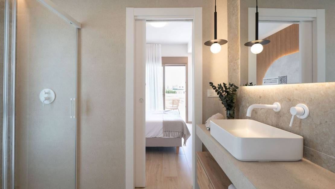 3 bedroom Villa for sale in Los Alcazares with pool garage - € 439,000 (Ref: 9665136)