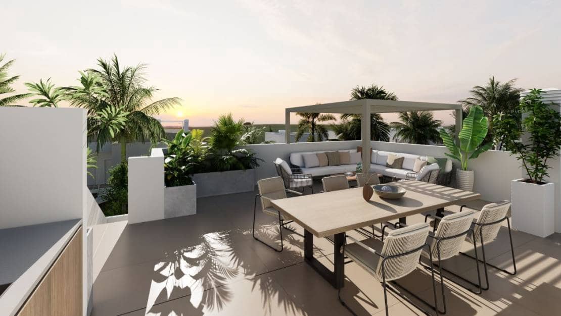 3 bedroom Apartment for sale in Los Alcazares with pool garage - € 325,000 (Ref: 9665137)