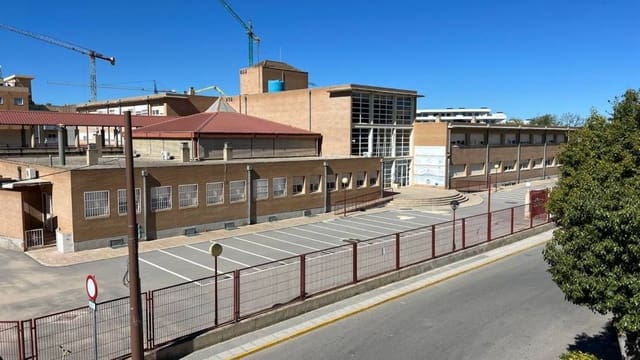1 bedroom Commercial for rent in San Miguel de Salinas - € 2,500 (Ref: 9720431)