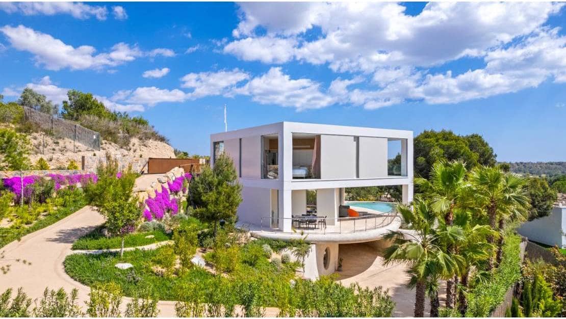 3 soverom Villa til salgs i Las Colinas Golf med svømmebasseng garasje - € 2 365 000 (Ref: 9757601)