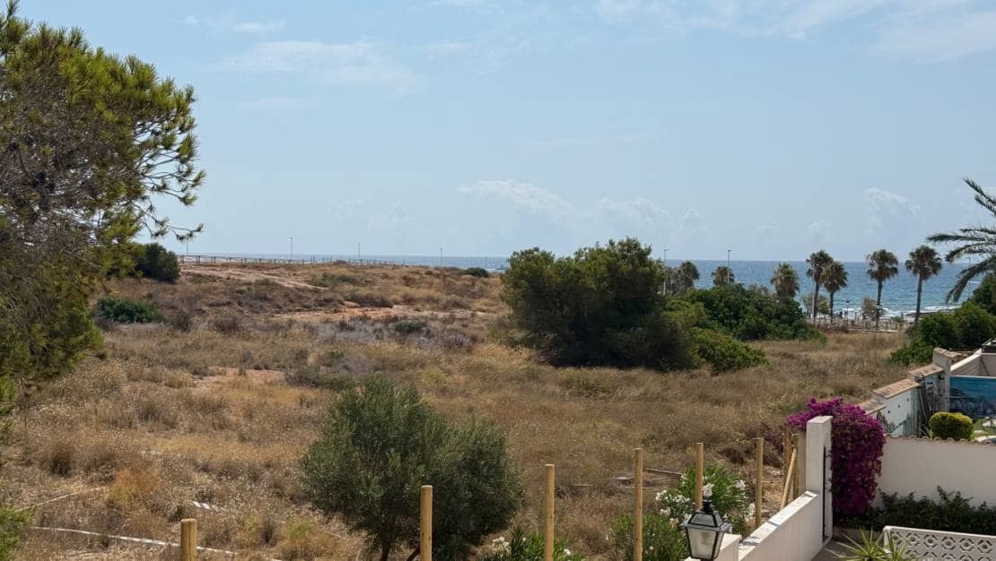 2 bedroom Apartment for sale in Orihuela Costa with garage - € 249,000 (Ref: 9941260)