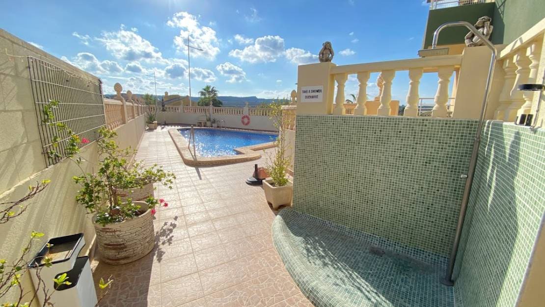 2 soveværelse Lejlighed til salg i San Miguel de Salinas med swimmingpool garage - € 145.000 (Ref: 9968906)