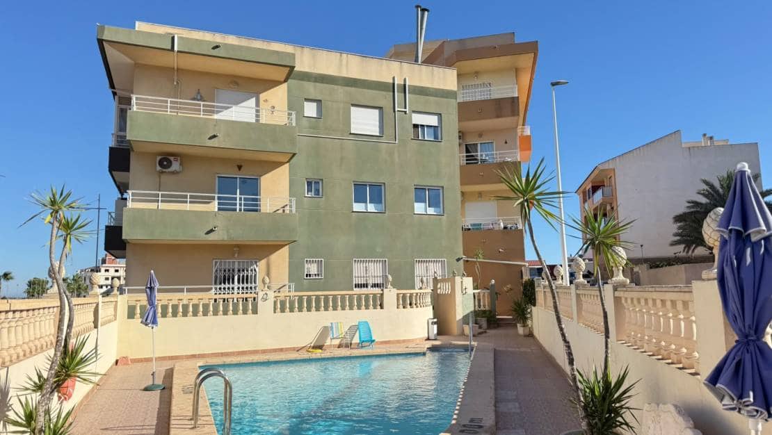 Apartamento de 2 habitaciones en San Miguel de Salinas en venta con piscina garaje - 145.000 € (Ref: 9968906)