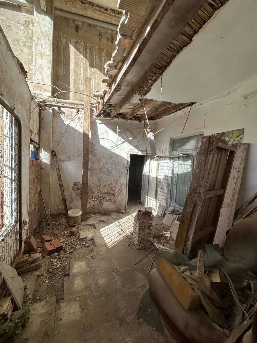 Casa de 7 habitaciones en Hondón de los Frailes en venta - 211.000 € (Ref: 10014171)