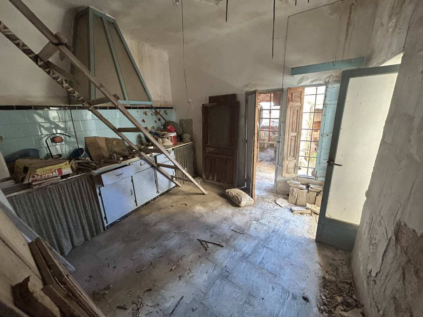 Casa de 7 habitaciones en Hondón de los Frailes en venta - 211.000 € (Ref: 10014171)