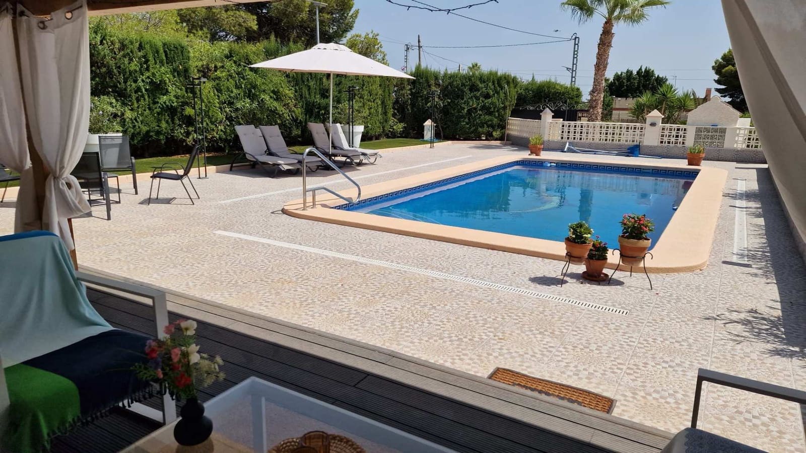 Villa til salgs i Albatera med svømmebasseng garasje - € 529 500 (Ref: 10051963)