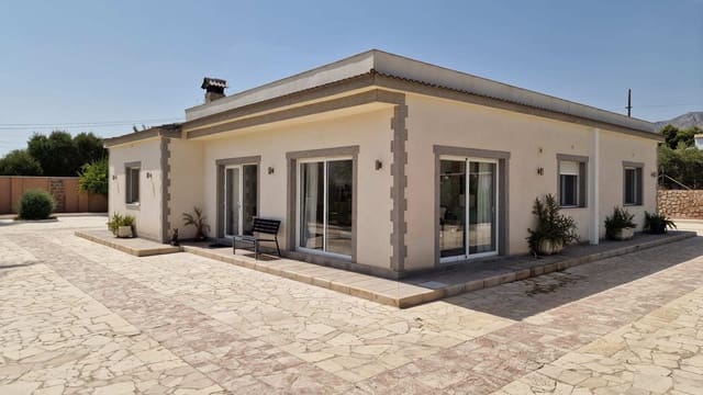 Villa til salgs i Albatera med svømmebasseng garasje - € 529 500 (Ref: 10051963)
