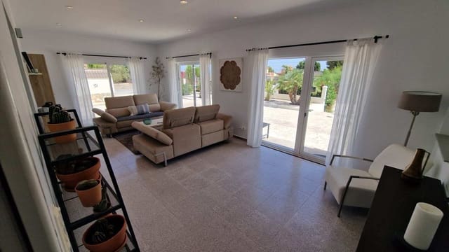 Villa til salgs i Albatera med svømmebasseng garasje - € 529 500 (Ref: 10051963)