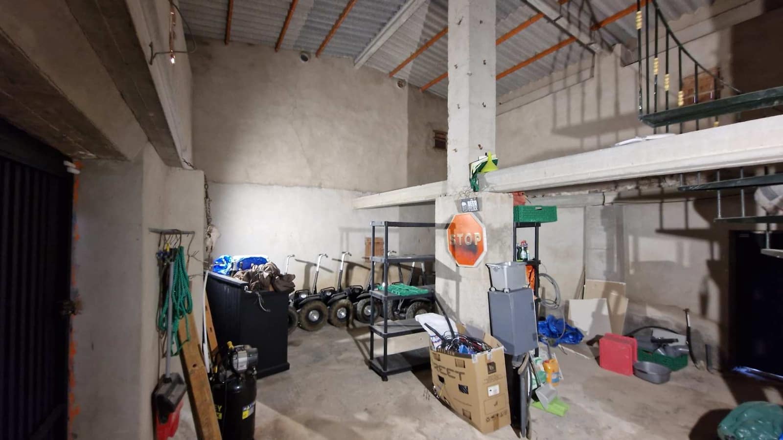 Maalaistalo myytävänä paikassa Hondon de las Nieves - 99 950 € (Ref: 10091416)