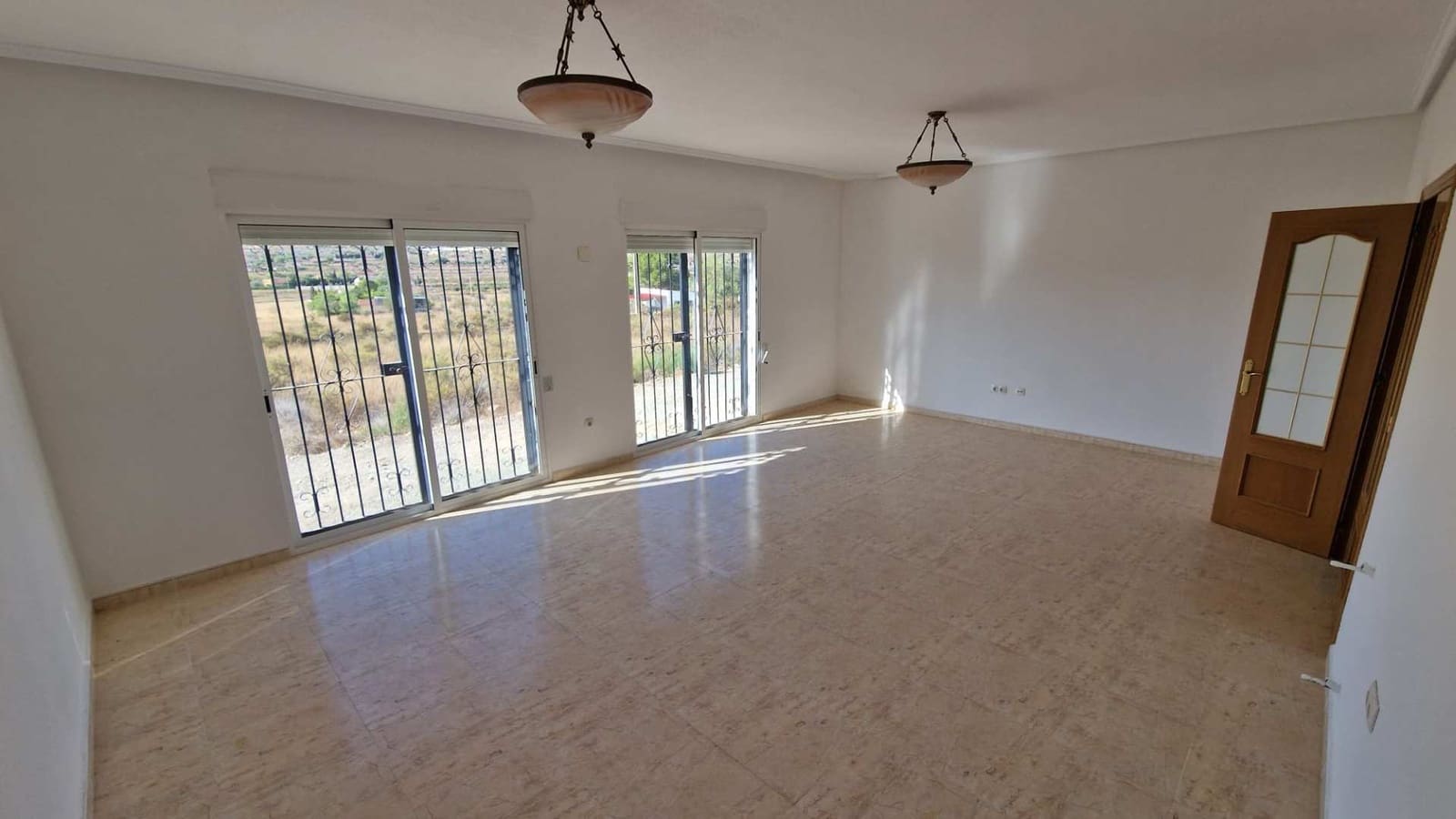 3 Zimmer Villa zu verkaufen in Hondon de los Frailes - 325.000 € (Ref: 10116036)