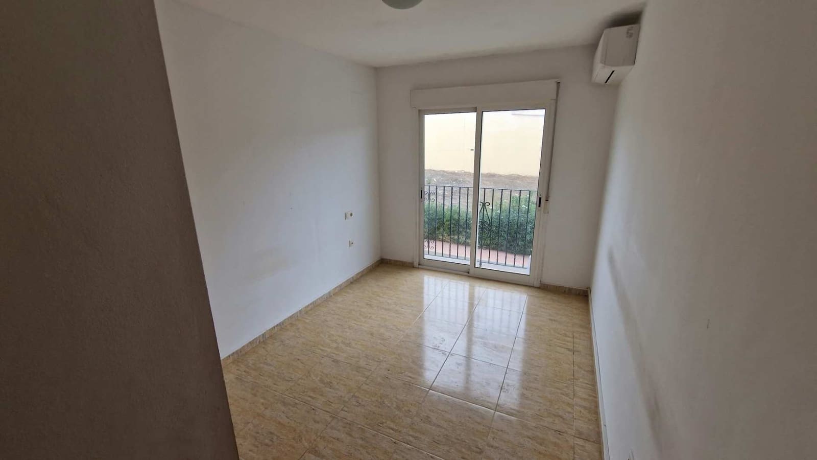 2 soveværelse Byhus til salg i Hondon de los Frailes - € 114.950 (Ref: 10163244)