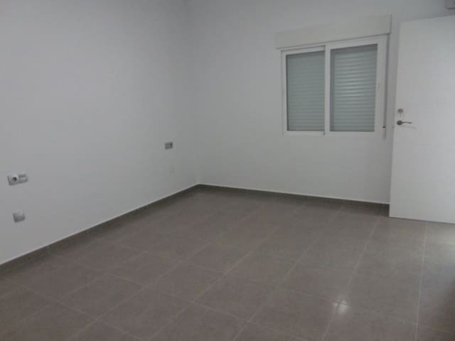 9 sovrum Villa till salu i Fortuna med pool - 340 000 € (Ref: 5821135)