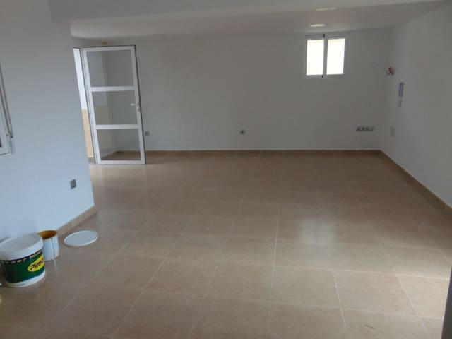 9 sovrum Villa till salu i Fortuna med pool - 340 000 € (Ref: 5821135)