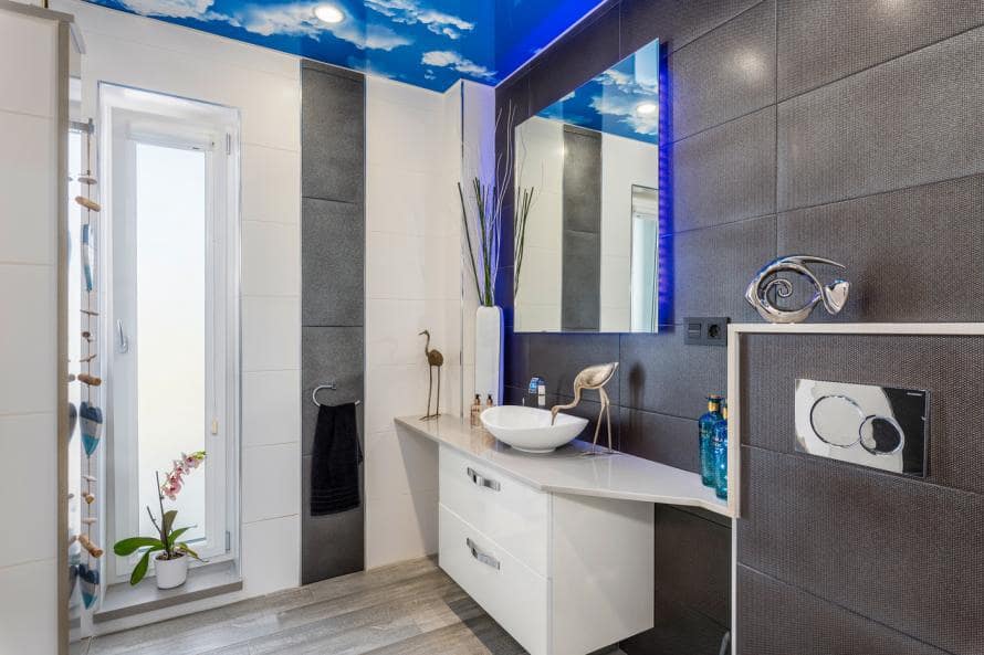 5 bedroom Villa for sale in Alicante / Alacant city with pool - € 1,995,000 (Ref: 7437570)