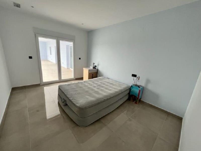 3 soveværelse Villa til salg i Macisvenda med swimmingpool - € 380.000 (Ref: 8315478)