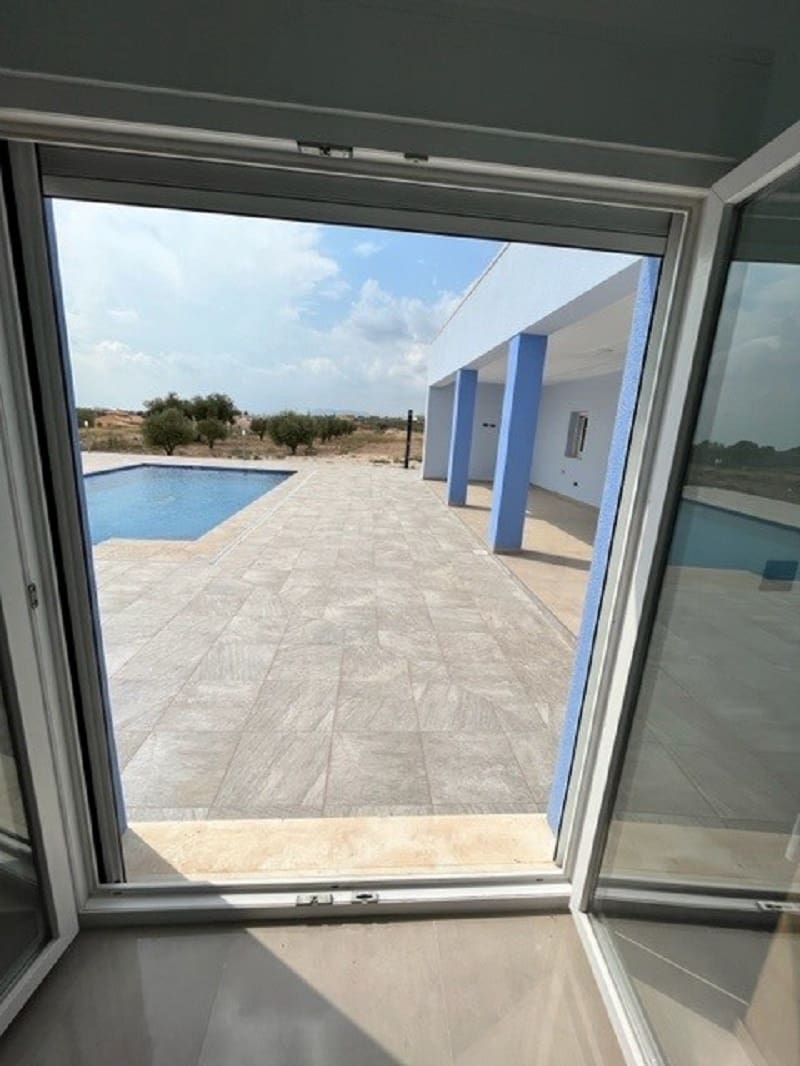 3 soveværelse Villa til salg i Macisvenda med swimmingpool - € 380.000 (Ref: 8315478)