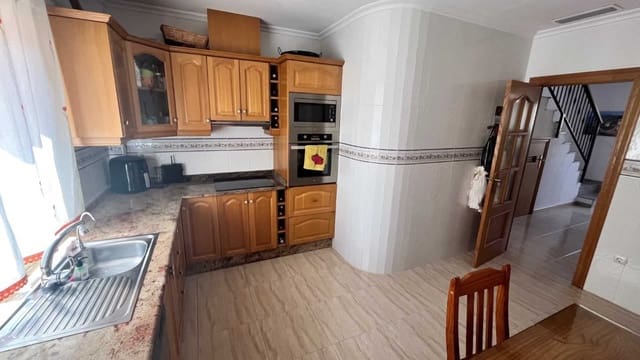 3 bedroom Townhouse for sale in Hondón de los Frailes with garage - € 179,000 (Ref: 8490142)