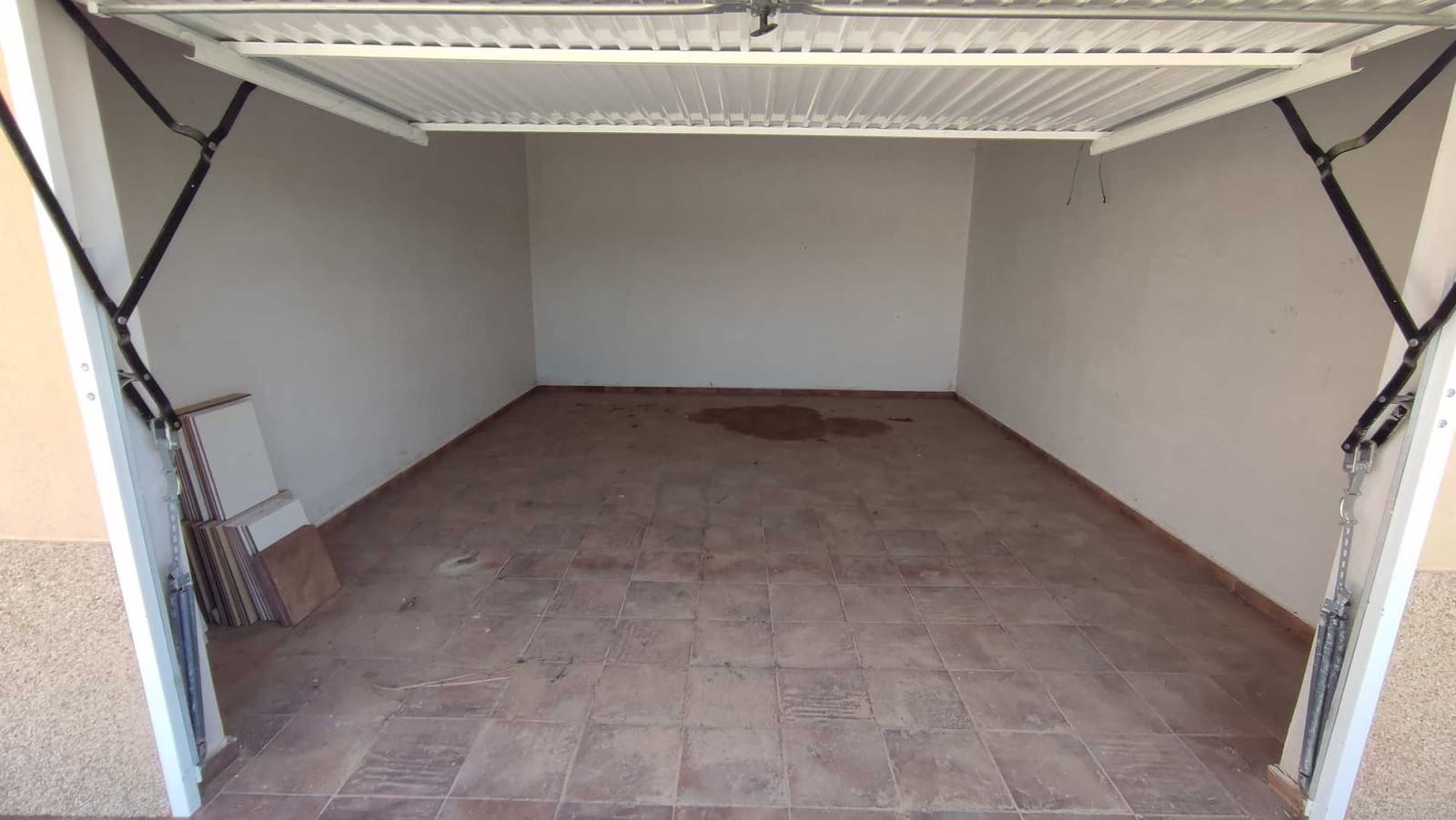 3 sypialnia Willa na sprzedaż w Fortuna z basenem garażem - 250 000 € (Ref: 8520587)