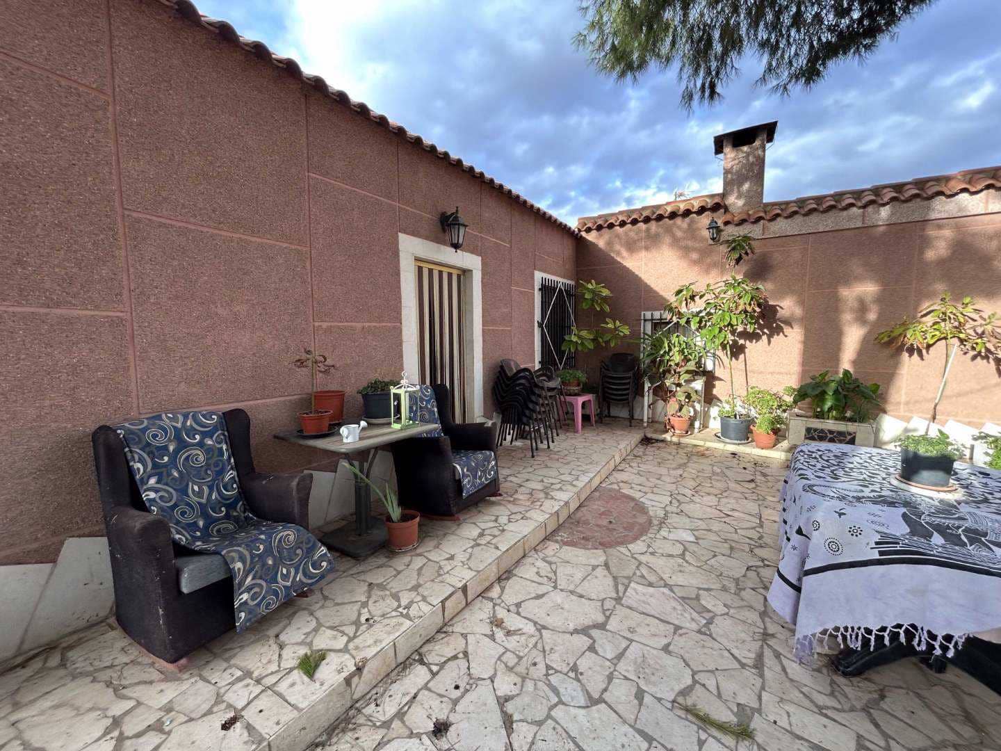 5 quarto Quinta/Casa Rural para venda em Alicante cidade com piscina - 280 000 € (Ref: 8664371)