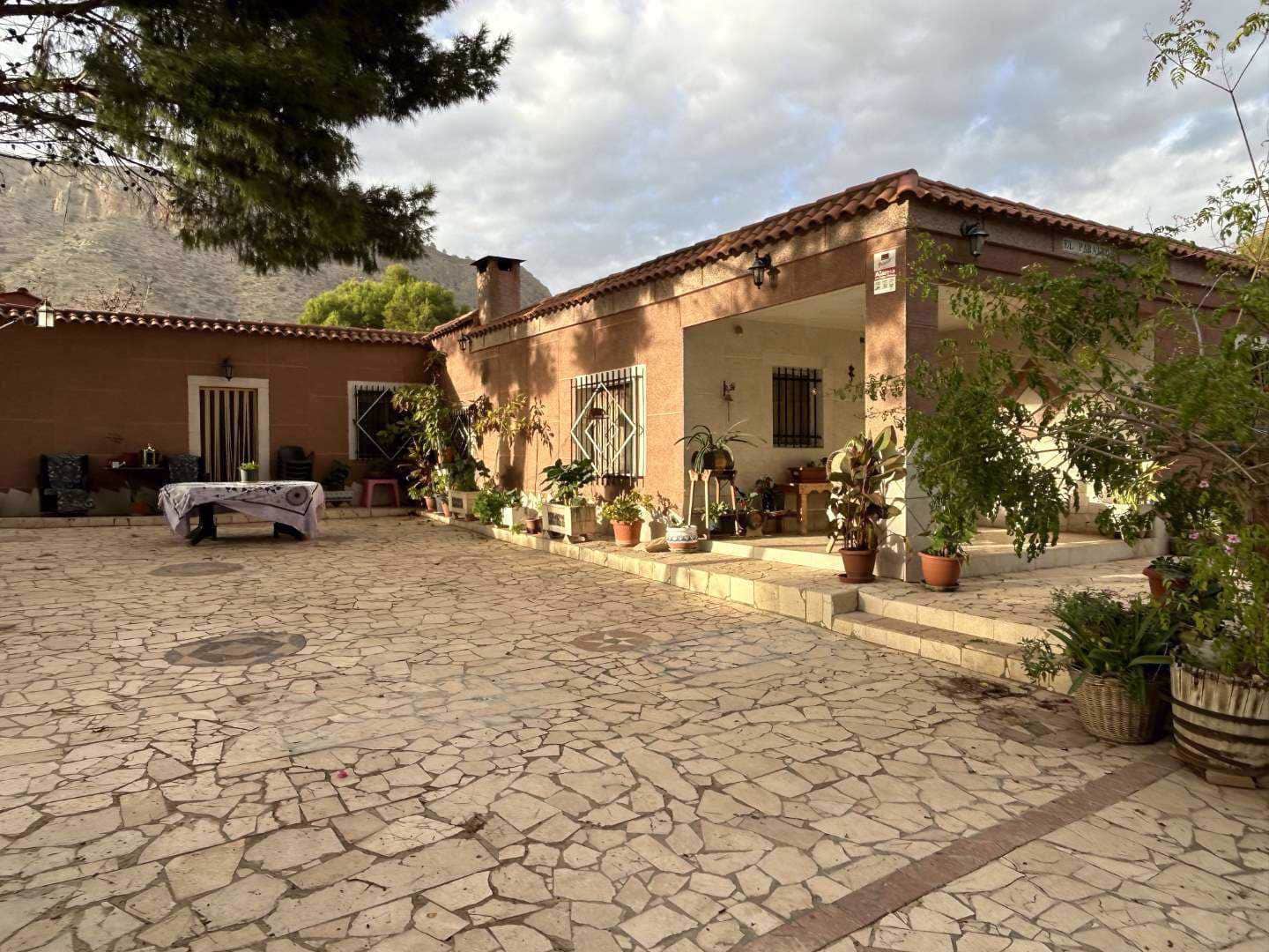5 quarto Quinta/Casa Rural para venda em Alicante cidade com piscina - 280 000 € (Ref: 8664371)