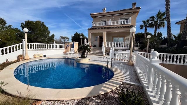 3 bedroom Villa for sale in Ciudad Quesada, Rojales with pool garage - € 699,950 (Ref: 8700084)